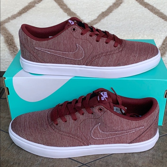 nike sb check solar canvas dark team red